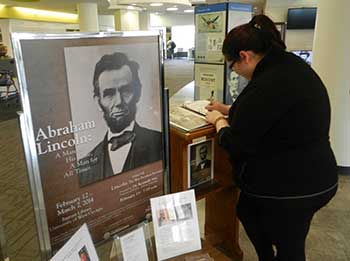 Ingram Library Hosts Lincoln Exhibit